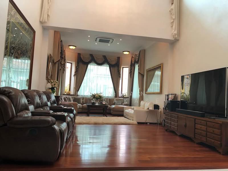 5-BR House, Bangkok, Lam Pla Tiew, Lat Krabang, Bangkok, 5 Bedrooms, 756 sqm, Single Detached House For Sale, by Pornpan Chantharakasemchai, 500247602 - DDproperty.com