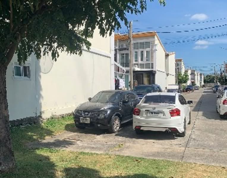 Golden Town Bangna-Suanluang, Bangkok, Kanchanapisek Road, Dok Mai, Prawet, Bangkok, 3 Bedrooms, 96 sqm, Townhouse For Sale, by Chotika   Rakrungrueang, 500247603 - DDproperty.com