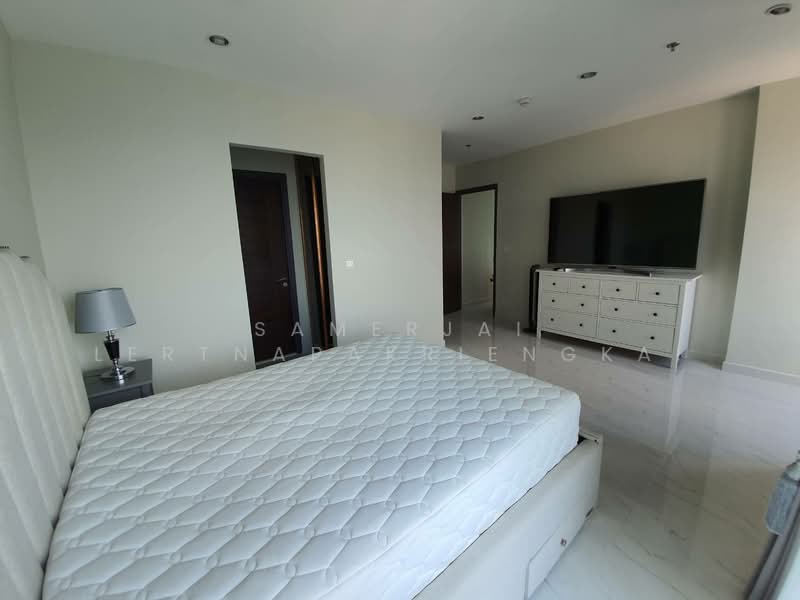 C Ekkamai, Bangkok, 888 Soi Sukhumvit 63, Sukhumvit Road, Khlong Tan Nua, Watthana, Bangkok, 3 Bedrooms, 100 sqm, Condo For Sale, by Samerjai Lertnapakriengkai, 500247604 - DDproperty.com