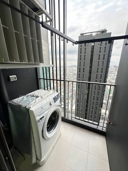 Life Asoke-Rama 9, Bangkok, 626 Asoke-Dindaeng Road, Makkasan, Ratchathewi, Bangkok, 1 Bedroom, 33 sqm, Condo For Rent, by Pornpan Chantharakasemchai, 500247616 - DDproperty.com