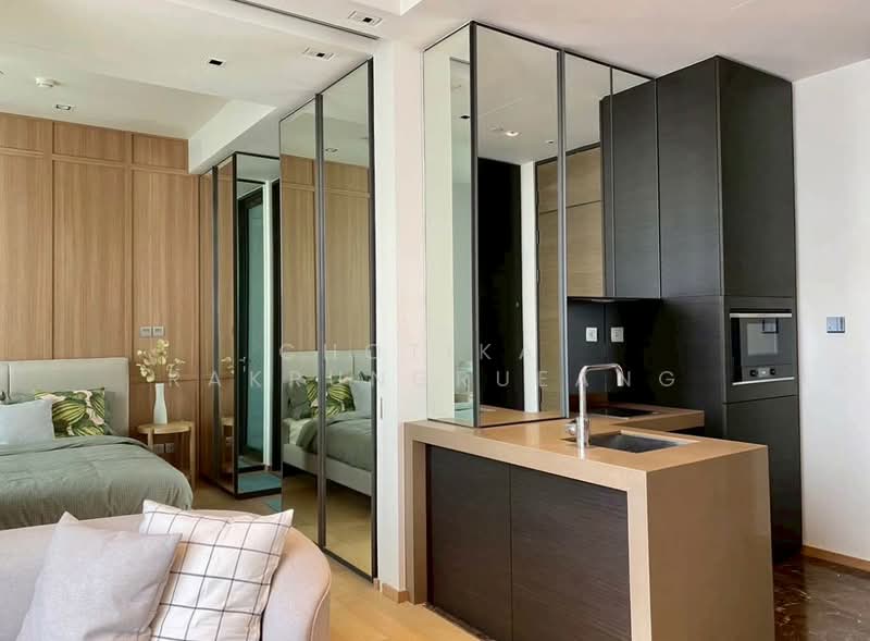 28 Chidlom, Bangkok, 28 Chit Lom Alley, Lumphini, Pathum Wan, Bangkok, 1 Bedroom, 40 sqm, Condo For Rent, by Chotika   Rakrungrueang, 500247625 - DDproperty.com