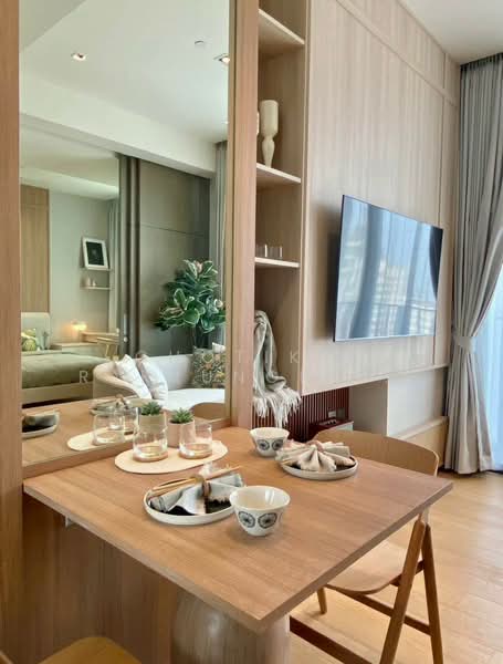 28 Chidlom, Bangkok, 28 Chit Lom Alley, Lumphini, Pathum Wan, Bangkok, 1 Bedroom, 40 sqm, Condo For Rent, by Chotika   Rakrungrueang, 500247625 - DDproperty.com