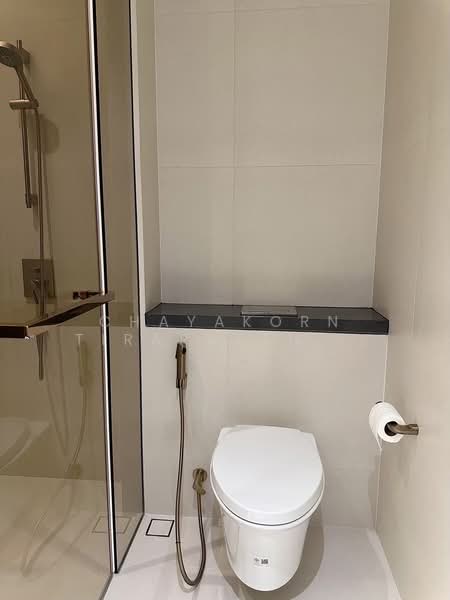 The Estelle Phrom Phong, Bangkok, 131 Soi Sukhumvit 26, Khong Tan, Khlong Toei, Bangkok, 2 Bedrooms, 93 sqm, Condo For Rent, by Chayakorn Tirarakthammakit, 500247661 - DDproperty.com