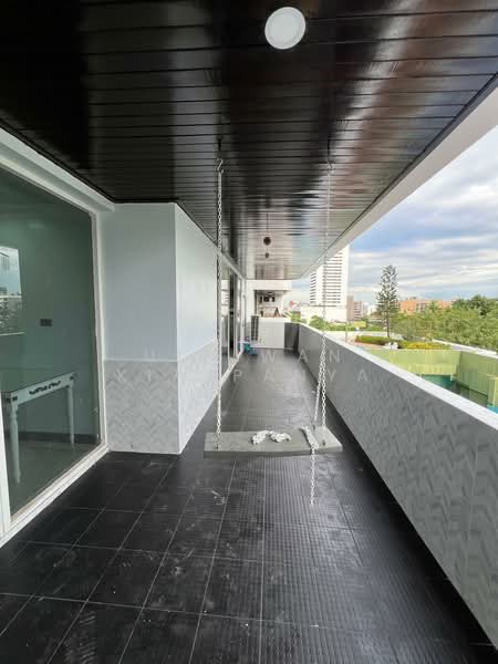 Oriental Towers, Bangkok, 25 Soi Ekkamai 12, Ekkamai Road, Khlong Tan Nua, Watthana, Bangkok, 3 Bedrooms, 350 sqm, Condo For Sale, by Utaiwan Kiatpanya, 500247669 - DDproperty.com