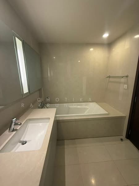 Quattro by Sansiri, Bangkok, 134 Thong Lo 4 Alley, Khlong Tan Nua, Watthana, Bangkok, 2 Bedrooms, 85 sqm, Condo For Rent, by Chotika   Rakrungrueang, 500247675 - DDproperty.com