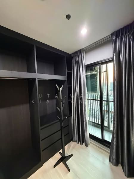 Life Asoke, Bangkok, Asoke-Dindang Road, Bang Kapi, Huai Khwang, Bangkok, 1 Bedroom, 35 sqm, Condo For Rent, by Utaiwan Kiatpanya, 500247681 - DDproperty.com