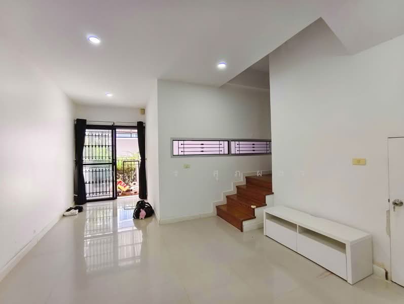 Metrotown 3 Huai Wang Nong, Ubon Ratchathani, Soi Chonlaprathan, Rat Bamrung Road, Nai Muang, Muang Ubon Ratchathani, Ubon Ratchathani, 2 Bedrooms, 88 sqm, Townhouse For Sale, by ยุภาพร ศุภผลา, 500247691 - DDproperty.com