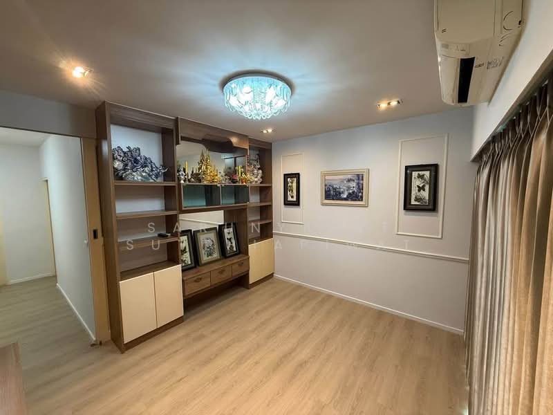 Baan Klang Muang Sukhumvit 77, Bangkok, Soi On Nut 17, Suan Luang, Suan Luang, Bangkok, 3 Bedrooms, 178 sqm, Townhouse For Rent, by Sarunyarat Sutthiapiwat, 500247692 - DDproperty.com