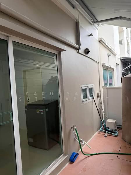 Baan Klang Muang Sukhumvit 77, Bangkok, Soi On Nut 17, Suan Luang, Suan Luang, Bangkok, 3 Bedrooms, 178 sqm, Townhouse For Rent, by Sarunyarat Sutthiapiwat, 500247692 - DDproperty.com