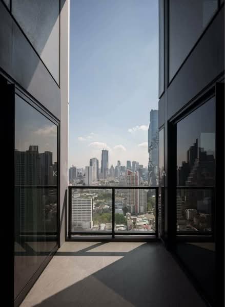 The Lofts Silom, Bangkok, Pramuan Road, Silom, Bang Rak, Bangkok, 2 Bedrooms, 122 sqm, Condo For Rent, by Utaiwan Kiatpanya, 500247703 - DDproperty.com