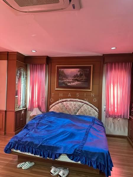 undefined, Bangkok, Thawi Watthana, Thawi Watthana, Bangkok, 4 Bedrooms, 382 sqm, Single Detached House For Sale, by Suthasin Boonkong, 500247714 - DDproperty.com