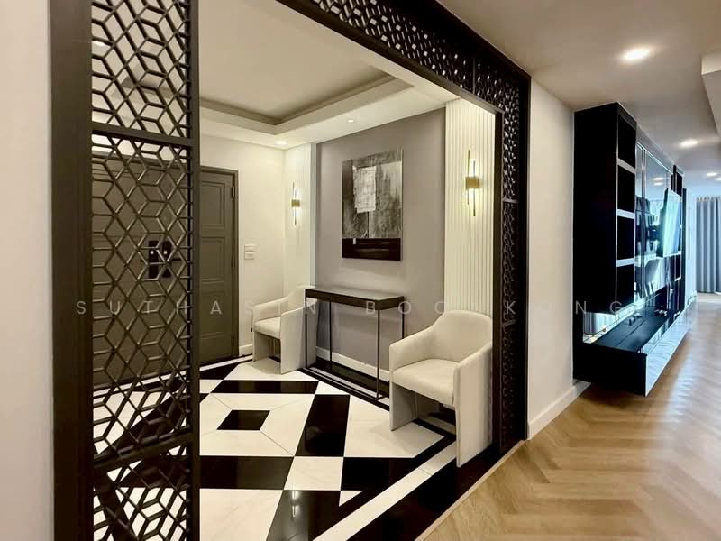 President Park Sukhumvit 24, Bangkok, 99 Sukhumvit 24 Alley, Khlongtoei Nua, Watthana, Bangkok, 3 Bedrooms, 223 sqm, Condo For Rent, by Suthasin Boonkong, 500247731 - DDproperty.com