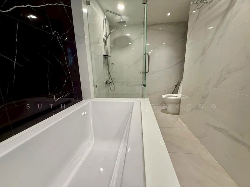 President Park Sukhumvit 24, Bangkok, 99 Sukhumvit 24 Alley, Khlongtoei Nua, Watthana, Bangkok, 3 Bedrooms, 223 sqm, Condo For Rent, by Suthasin Boonkong, 500247731 - DDproperty.com