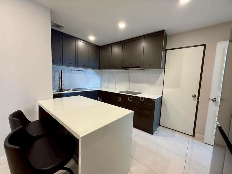 President Park Sukhumvit 24, Bangkok, 99 Sukhumvit 24 Alley, Khlongtoei Nua, Watthana, Bangkok, 3 Bedrooms, 223 sqm, Condo For Rent, by Suthasin Boonkong, 500247731 - DDproperty.com