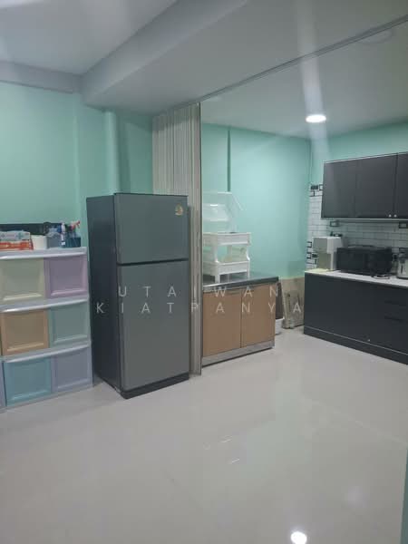 undefined, Bangkok, Bang Chun, Khlong Sam Wa, Bangkok, 3 Bedrooms, 300 sqm, Single Detached House For Sale, by Utaiwan Kiatpanya, 500247740 - DDproperty.com