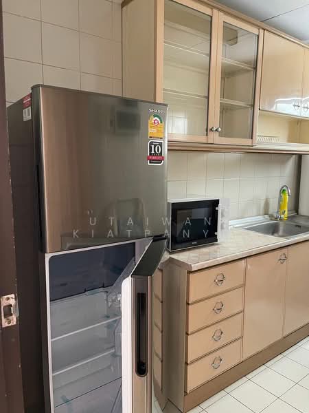 Top View Tower, Bangkok, Soi Sukhumvit 59, Khlong Tan Nua, Watthana, Bangkok, 2 Bedrooms, 91 sqm, Condo For Rent, by Utaiwan Kiatpanya, 500247755 - DDproperty.com