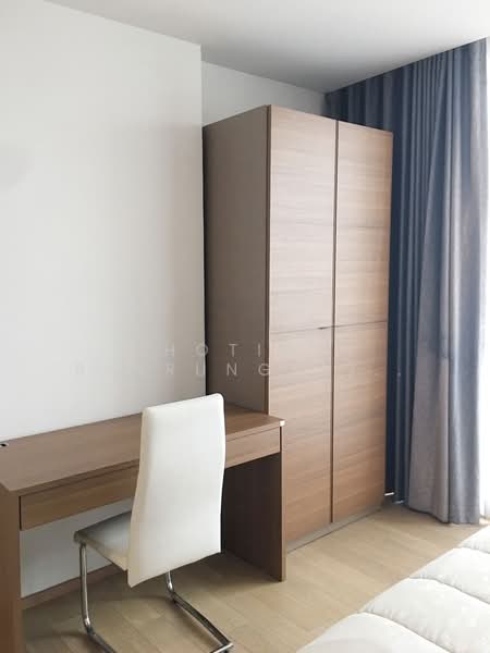 Noble Revo Silom, Bangkok, 88 Soi Surasak Surasak Road, Silom, Bang Rak, Bangkok, Studio, 34 sqm, Condo For Rent, by Chotika Rakrungrueang, 500247784 - DDproperty.com