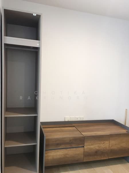 Noble Revo Silom, Bangkok, 88 Soi Surasak Surasak Road, Silom, Bang Rak, Bangkok, Studio, 34 sqm, Condo For Rent, by Chotika Rakrungrueang, 500247784 - DDproperty.com