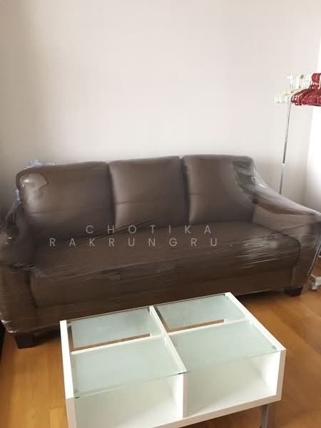 Noble Revo Silom, Bangkok, 88 Soi Surasak Surasak Road, Silom, Bang Rak, Bangkok, Studio, 34 sqm, Condo For Rent, by Chotika Rakrungrueang, 500247784 - DDproperty.com