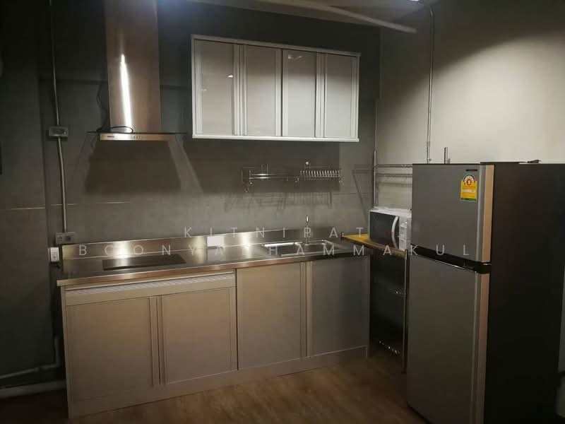 Pathumwan Place condominium, Bangkok, 1 Rama 1, Wang Mai, Pathum Wan, Bangkok, 3 Bedrooms, 90 sqm, Condo For Rent, by Kitnipat Boonyadhammakul, 500247803 - DDproperty.com