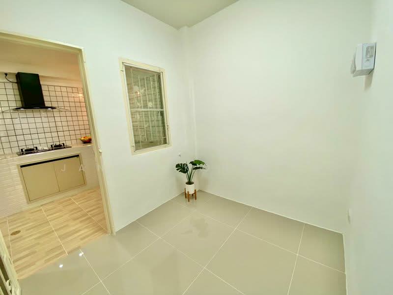 ม.เพิ่มทรัพย์, Chon Buri (Pattaya), Bueng, Si Racha, Chon Buri (Pattaya), 3 Bedrooms, 84 sqm, Semi-Detached House (Twin House) For Sale, by Janpen Konpetch, 500247824 - DDproperty.com