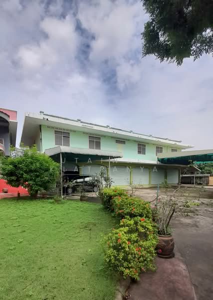 For Sale - 4-BR House, Bangkok