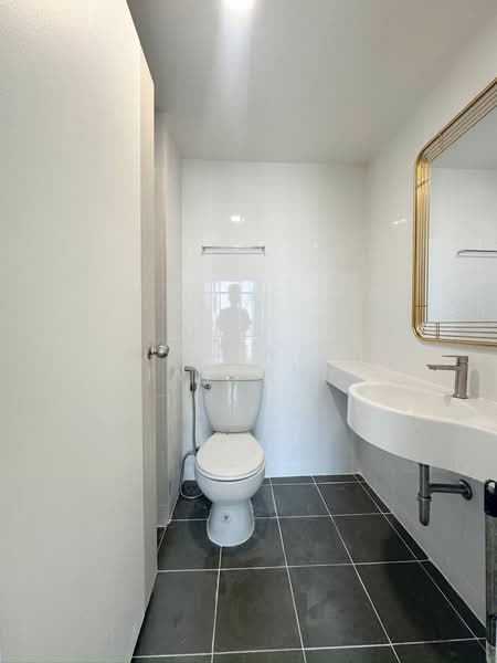 Lumpini Condo Town Raminthra-Latplakhao 2, Bangkok, Ladplakhao Road, Anusaowari, Bang Khen, Bangkok, 1 Bedroom, 26 sqm, Condo For Sale, by Utaiwan Kiatpanya, 500247857 - DDproperty.com