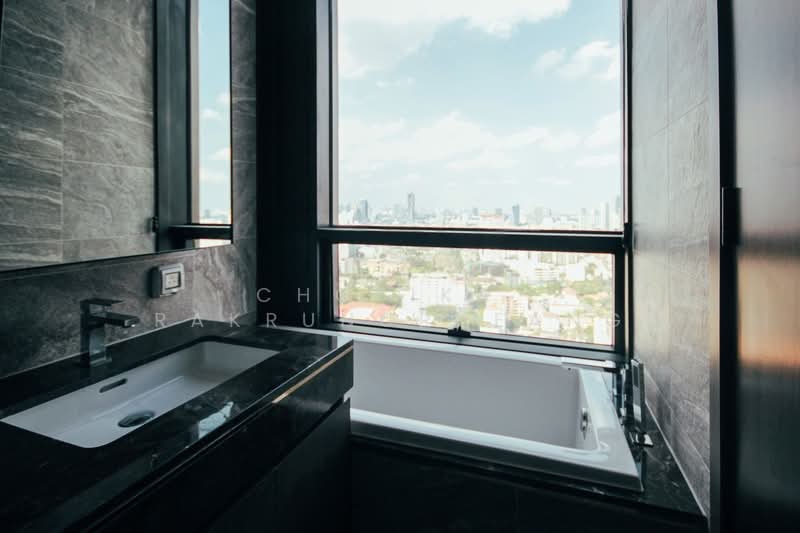 The Esse Sukhumvit 36 : ดิ เอส สุขุมวิท 36, กรุงเทพ, ซอยสุขุมวิท 36 ถนนสุขุมวิท, พระโขนง, คลองเตย, กรุงเทพ, 73 ตร.ม., คอนโด ให้เช่า, โดย Chotika  Rakrungrueang, 500247858 - DDproperty.com