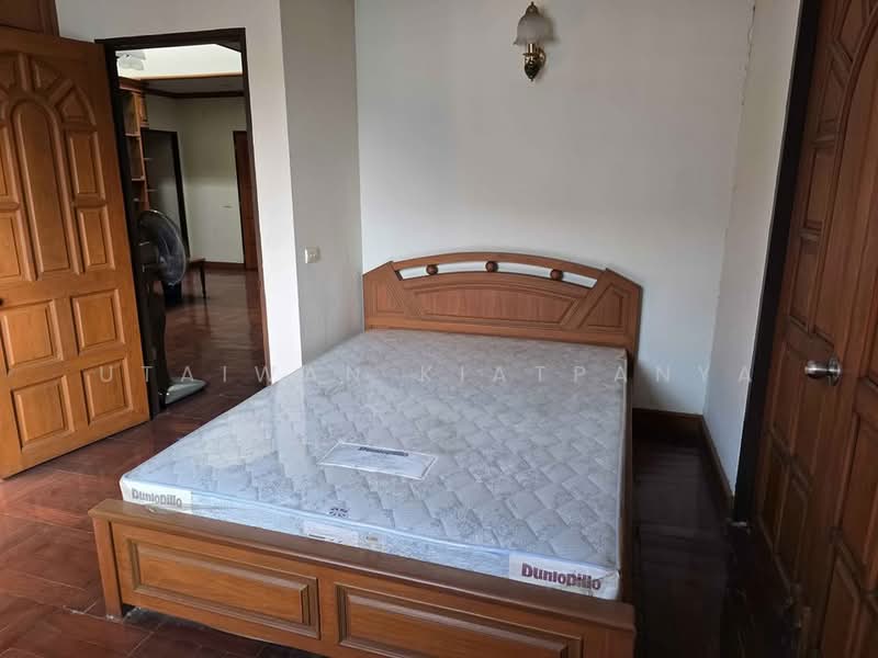 undefined, Bangkok, Bang Khae, Bang Khae, Bangkok, 5 Bedrooms, 106 sqm, Single Detached House For Sale, by Utaiwan Kiatpanya, 500247871 - DDproperty.com