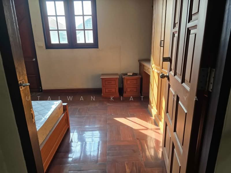 undefined, Bangkok, Bang Khae, Bang Khae, Bangkok, 5 Bedrooms, 106 sqm, Single Detached House For Sale, by Utaiwan Kiatpanya, 500247871 - DDproperty.com