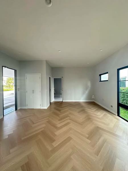 Setthasiri Bangna-Suvarnabhumi, Samut Prakan, 888 King Kaeo Road, Rachathewa, Bang Plee, Samut Prakan, 5 Bedrooms, 407 sqm, Single Detached House For Sale, by Utaiwan Kiatpanya, 500247878 - DDproperty.com