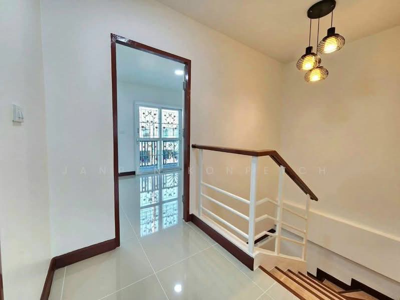 หมู่บ้าน ปาล์มวิลเลจ เครือสหพัฒน์, Chon Buri (Pattaya), Bueng, Si Racha, Chon Buri (Pattaya), 3 Bedrooms, 76 sqm, Semi-Detached House (Twin House) For Sale, by Janpen Konpetch, 500247881 - DDproperty.com