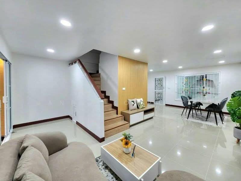 หมู่บ้าน ปาล์มวิลเลจ เครือสหพัฒน์, Chon Buri (Pattaya), Bueng, Si Racha, Chon Buri (Pattaya), 3 Bedrooms, 76 sqm, Semi-Detached House (Twin House) For Sale, by Janpen Konpetch, 500247881 - DDproperty.com