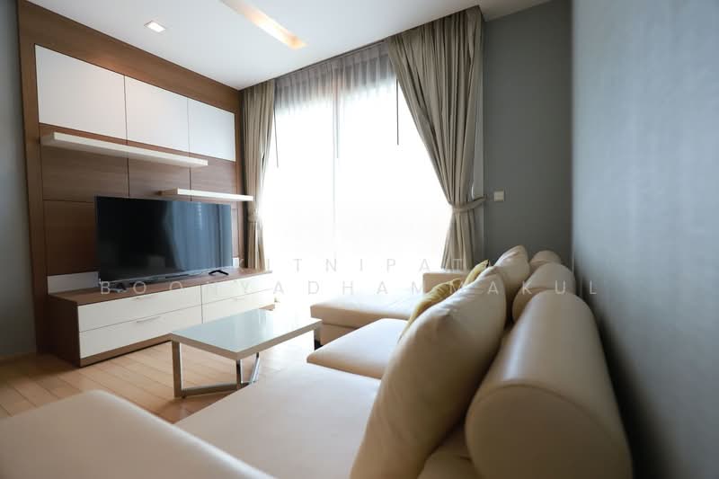 Siri At Sukhumvit, Bangkok, 902 Sukhumvit Road, Phra Kanong, Khlong Toei, Bangkok, 2 Bedrooms, 69 sqm, Condo For Rent, by Kitnipat Boonyadhammakul, 500247896 - DDproperty.com