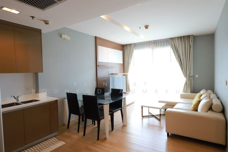 Siri At Sukhumvit, Bangkok, 902 Sukhumvit Road, Phra Kanong, Khlong Toei, Bangkok, 2 Bedrooms, 69 sqm, Condo For Rent, by Kitnipat Boonyadhammakul, 500247896 - DDproperty.com