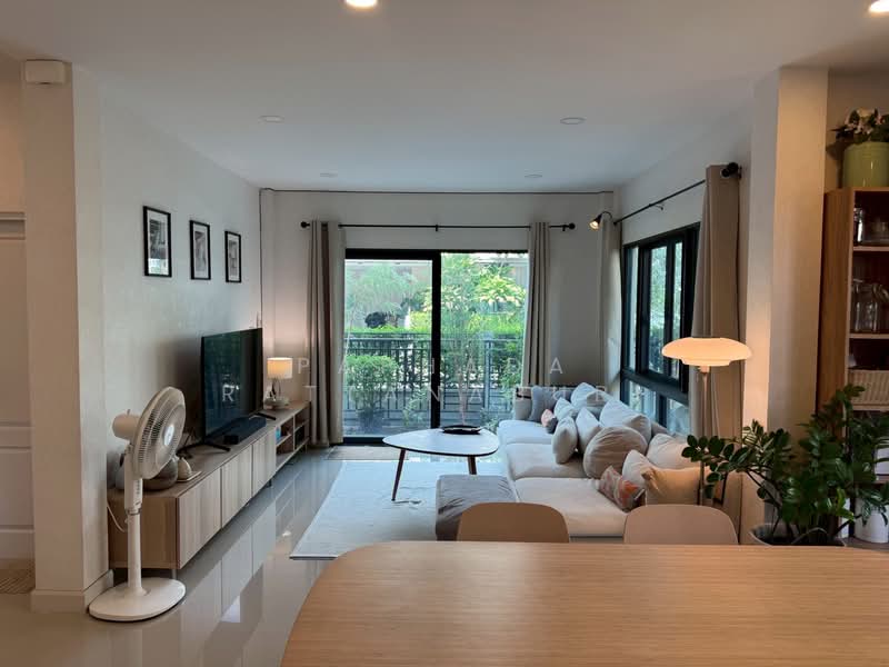 Centro Ratchapruek 2, Nonthaburi, Bang Kruai - Sai Noi Road, Bang Krang, Muang Nonthaburi, Nonthaburi, 4 Bedrooms, 190 sqm, Single Detached House For Sale, by Paphada Rattanaburi, 500247897 - DDproperty.com