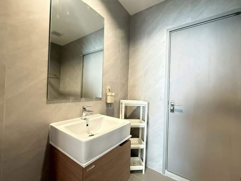 IDEO Sukhumvit Rama 4, Bangkok, Soi Sukhumvit 44, Sukhumvit Road, Phra Kanong, Khlong Toei, Bangkok, 2 Bedrooms, 45 sqm, Condo For Rent, by Pattaporn Yongsungnone, 500247904 - DDproperty.com