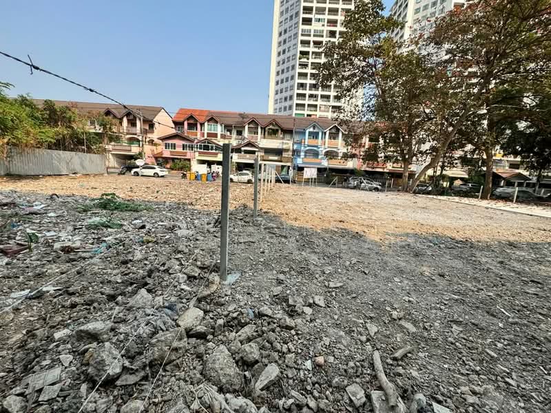 1-BR House, Bangkok, Khlong Chan, Bang Kapi, Bangkok, 1 Bedroom, 560 sqm, Single Detached House For Sale, by Chotika Rakrungrueang, 500247905 - DDproperty.com