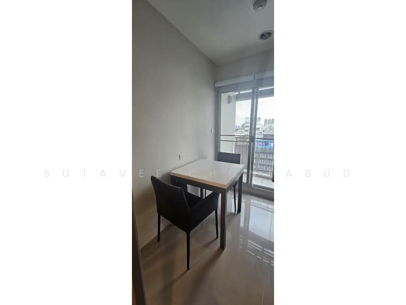 Centric Sathorn-St Louis, Bangkok, Sathorn Nua Road, Yan Nawa, Sathon, Bangkok, 1 Bedroom, 35 sqm, Condo For Rent, by Sutavee Chonlabud, 500247930 - DDproperty.com