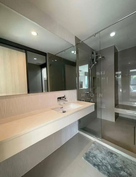 Rhythm Sukhumvit 42, Bangkok, Soi Sukhumvit 42, Sukhumvit Road, Phra Kanong, Khlong Toei, Bangkok, 1 Bedroom, 49 sqm, Condo For Rent, by Chatuphon Mochida, 500247944 - DDproperty.com