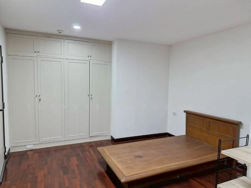 Casa Condo, Chiang Mai, Chang Phuak, Muang Chiang Mai, Chiang Mai, 3 Bedrooms, 212 sqm, Condo For Rent, by Sutavee Chonlabud, 500247946 - DDproperty.com