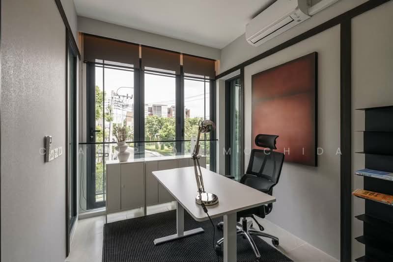 Baan Klang Muang Classe Sukhumvit 77, Bangkok, Soi On Nut 21, Suan Luang, Suan Luang, Bangkok, 2 Bedrooms, 214 sqm, Single Detached House For Rent, by Chatuphon Mochida, 500247958 - DDproperty.com