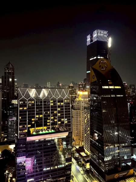 Noble Ploenchit : โนเบิล เพลินจิต, กรุงเทพ, 1035 ถนนเพลินจิต, ลุมพินี, ปทุมวัน, กรุงเทพ, 120 ตร.ม., คอนโด ให้เช่า, โดย Pattaporn Yongsungnone, 500247963 - DDproperty.com