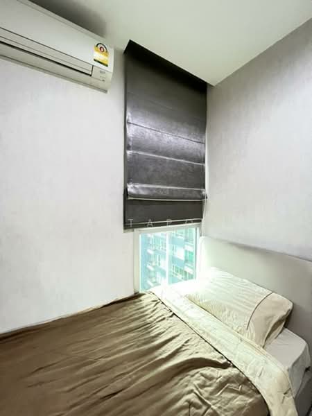 Life Ratchadapisek, Bangkok, 279 Ratchadapisaek Road, Huai Khwang, Huai Khwang, Bangkok, 2 Bedrooms, 56 sqm, Condo For Sale, by Pattaporn Yongsungnone, 500247966 - DDproperty.com