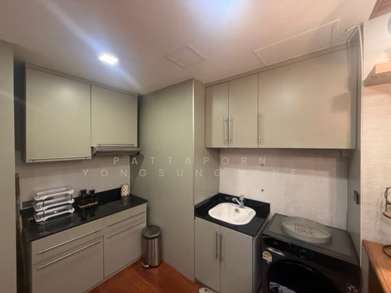 Sathorn Gardens, Bangkok, 39 South Sathorn Road, Thung Maha Mek, Sathon, Bangkok, 2 Bedrooms, 75 sqm, Condo For Rent, by Pattaporn Yongsungnone, 500247968 - DDproperty.com