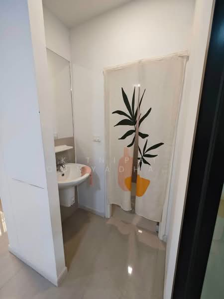 undefined, Bangkok, Khlong Song Ton Nun, Lat Krabang, Bangkok, 4 Bedrooms, 220 sqm, Townhouse For Sale, by Kitnipat Boonyadhammakul, 500247972 - DDproperty.com