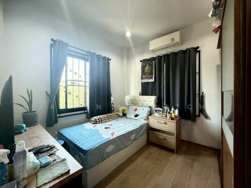 เดอะเซ็นทรัลซิตี้, Chon Buri (Pattaya), Nong - Kham, Si Racha, Chon Buri (Pattaya), 3 Bedrooms, 132 sqm, Townhouse For Sale, by Janpen Konpetch, 500247974 - DDproperty.com