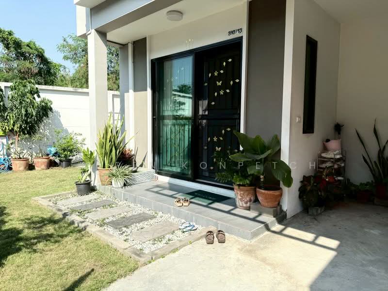 เดอะเซ็นทรัลซิตี้, Chon Buri (Pattaya), Nong - Kham, Si Racha, Chon Buri (Pattaya), 3 Bedrooms, 132 sqm, Townhouse For Sale, by Janpen Konpetch, 500247974 - DDproperty.com