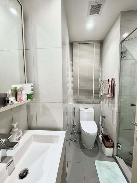 Maru Ekkamai 2, Bangkok, 70-5 Sukhumvit 63 Road, Phra Kanong Nua, Watthana, Bangkok, 1 Bedroom, 35 sqm, Condo For Sale, by Pattaporn Yongsungnone, 500247982 - DDproperty.com