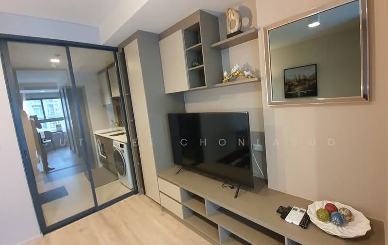 IDEO Sathorn-Wongwian Yai, Bangkok, 219 Soi Krung Thonburi 1, Khlong Ton Sai, Khlong San, Bangkok, 1 Bedroom, 36 sqm, Condo For Rent, by Sutavee Chonlabud, 500247983 - DDproperty.com